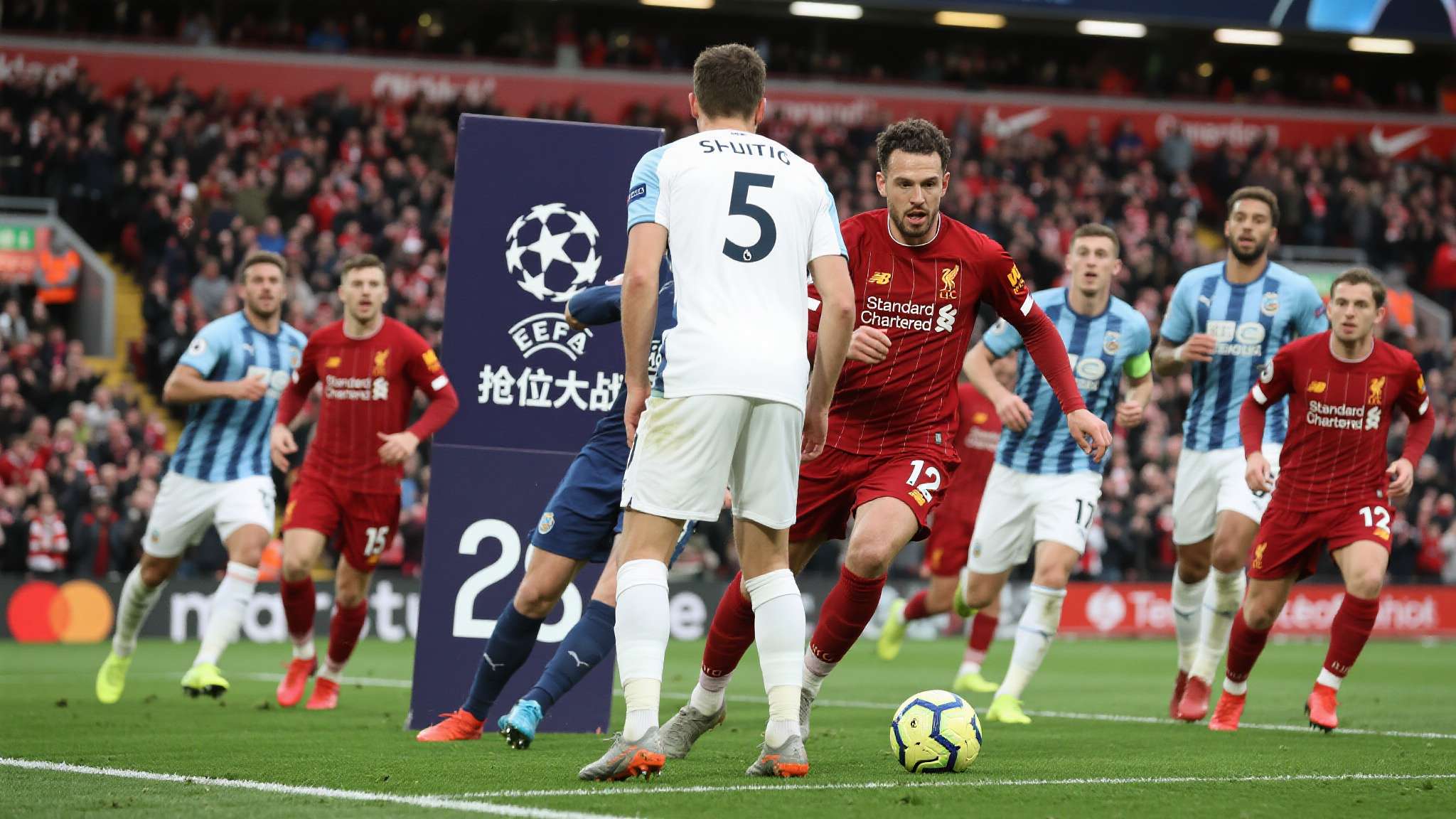 英超利物浦5比0大胜 英超利物浦5比0大胜